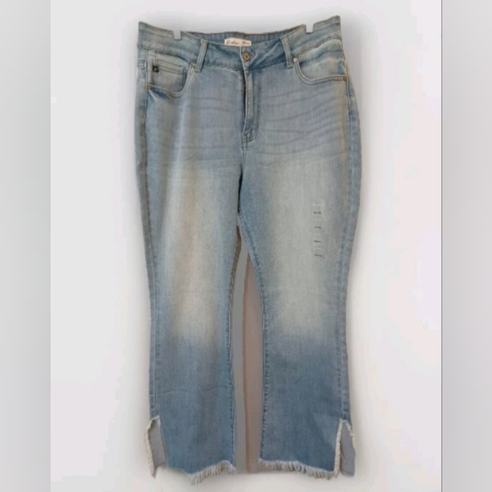KanCan Light Wash Frayed Raw Hem Bootcut High Rise Jeans Size 18 - Picture 4 of 9